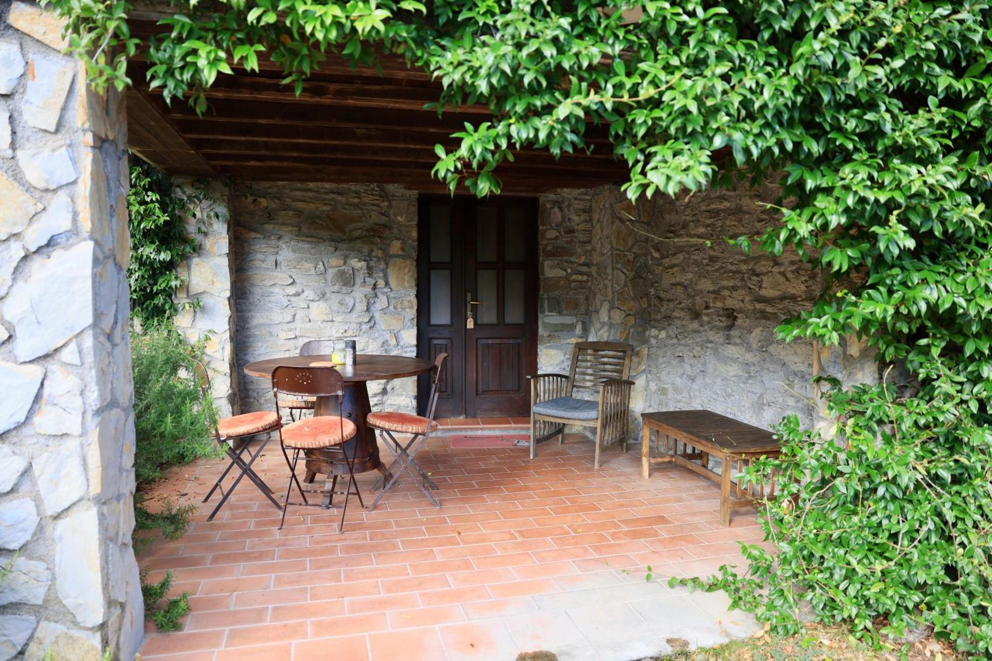 Agriturismo Montagna Verde Apella Licciana Nardi ภายนอก รูปภาพ