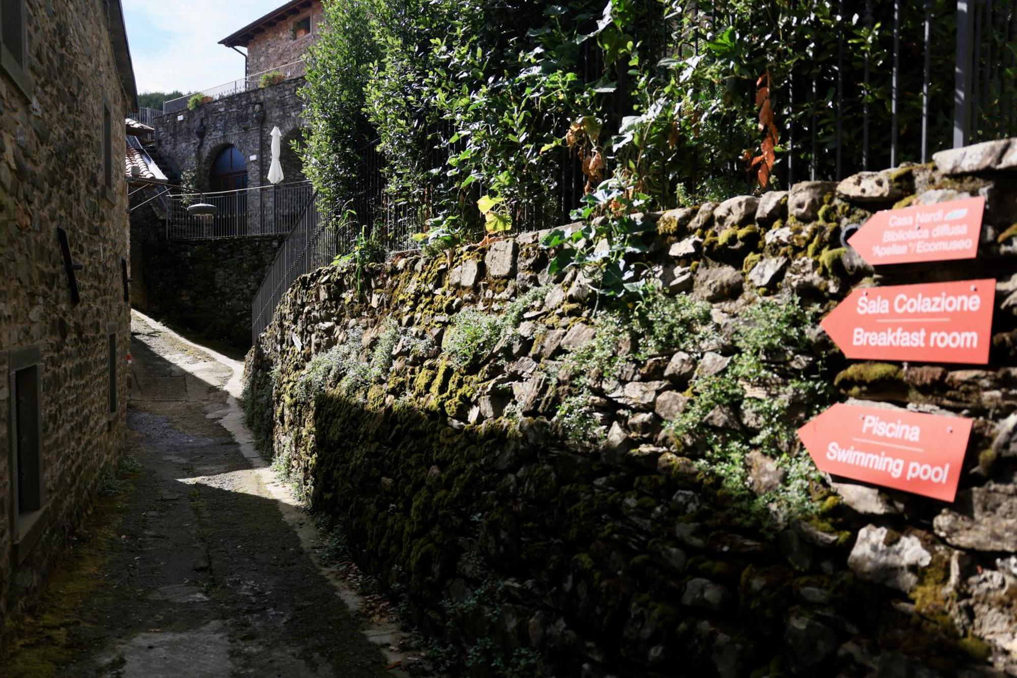 Agriturismo Montagna Verde Apella Licciana Nardi ภายนอก รูปภาพ