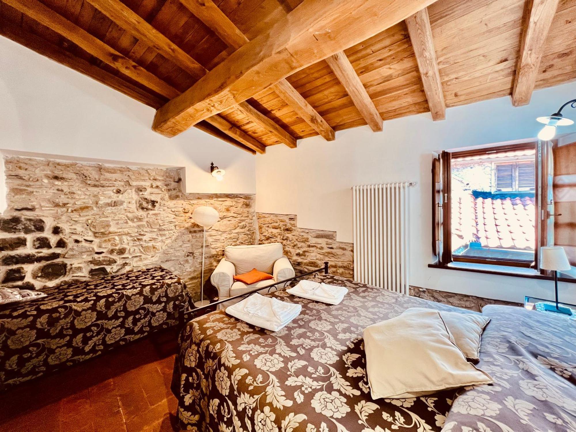 Agriturismo Montagna Verde Apella Licciana Nardi ภายนอก รูปภาพ