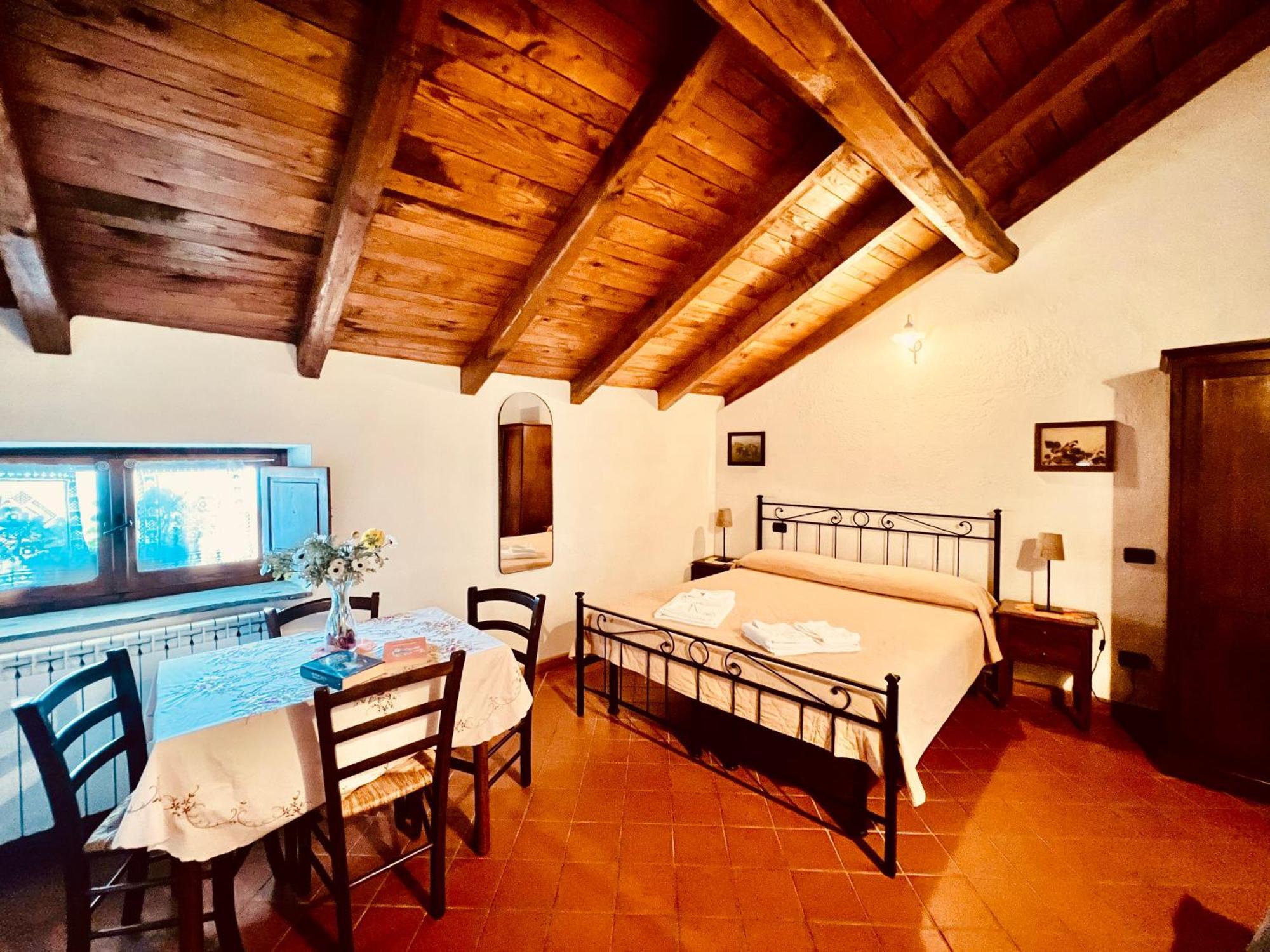 Agriturismo Montagna Verde Apella Licciana Nardi ภายนอก รูปภาพ